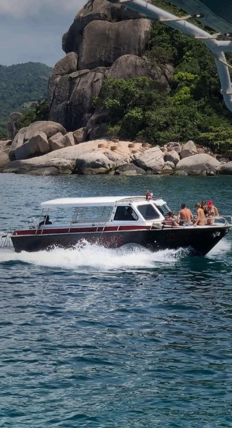 Private Snorkel Trip Around the Island